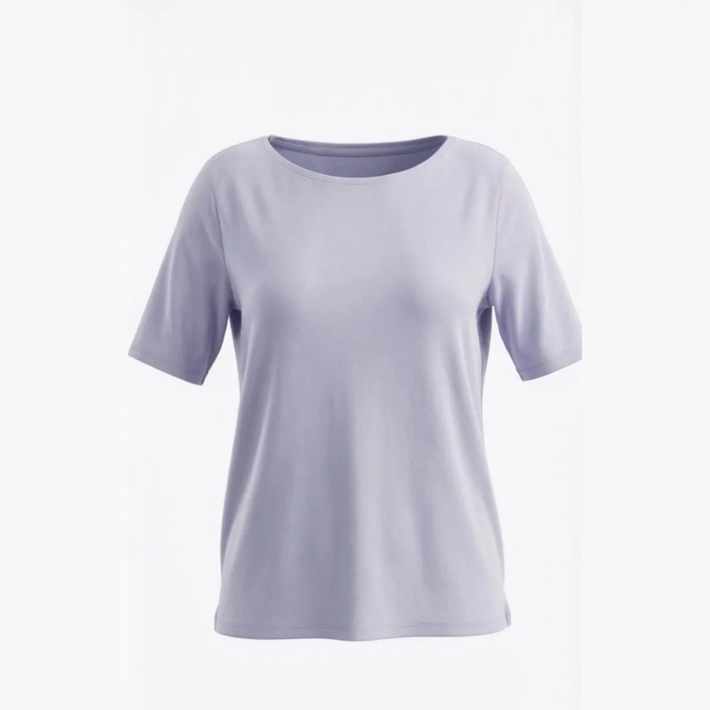 Chicos tee and crops bundle - Picture 4 of 9